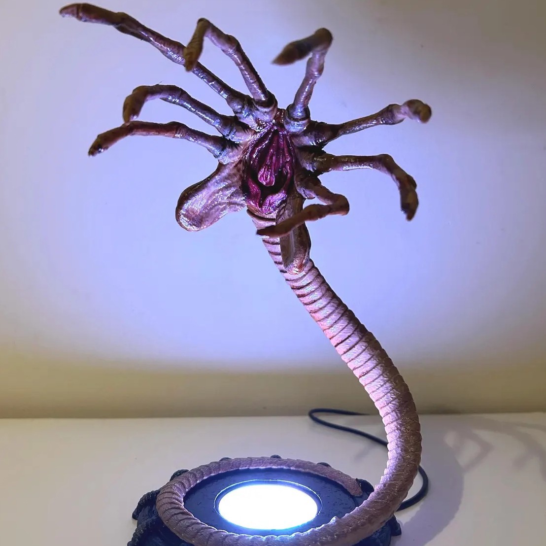 Alien Facehugger Lamp Nightlig - огляд і ціна Halloween Pumpkin Decor Led